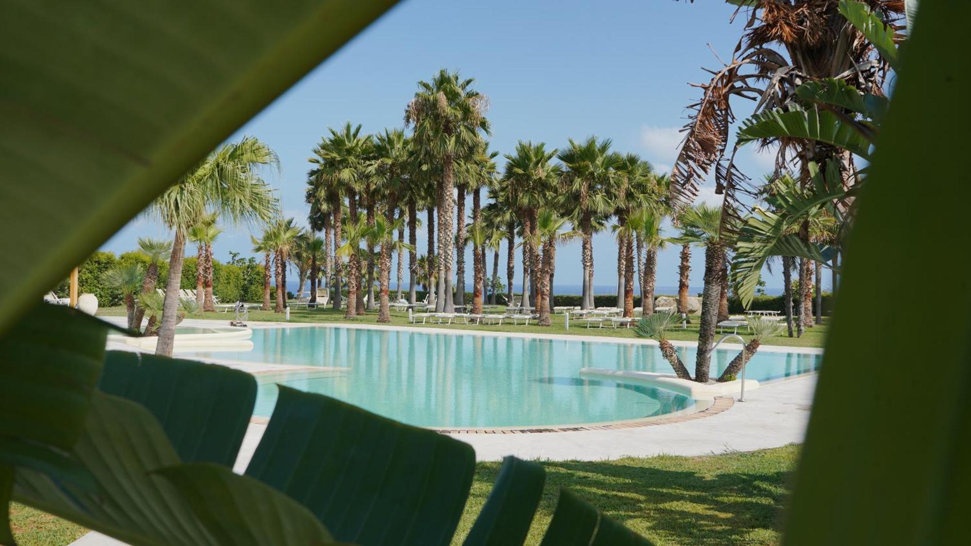 Infinity Resort Tropea ปาร์เกลียา ภายนอก รูปภาพ